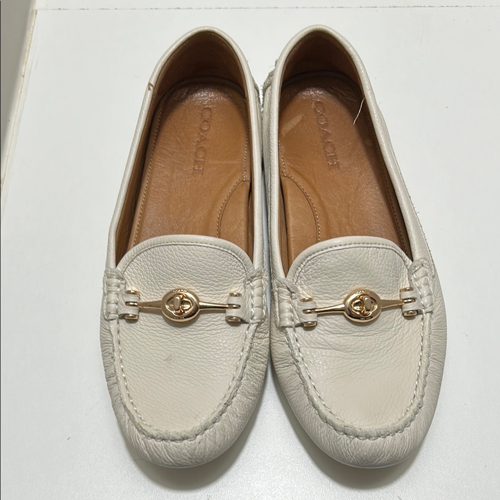 Coach Women's Arlene Cream Loafers size 10B